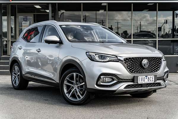 2022 MG HS Essence X SAS23