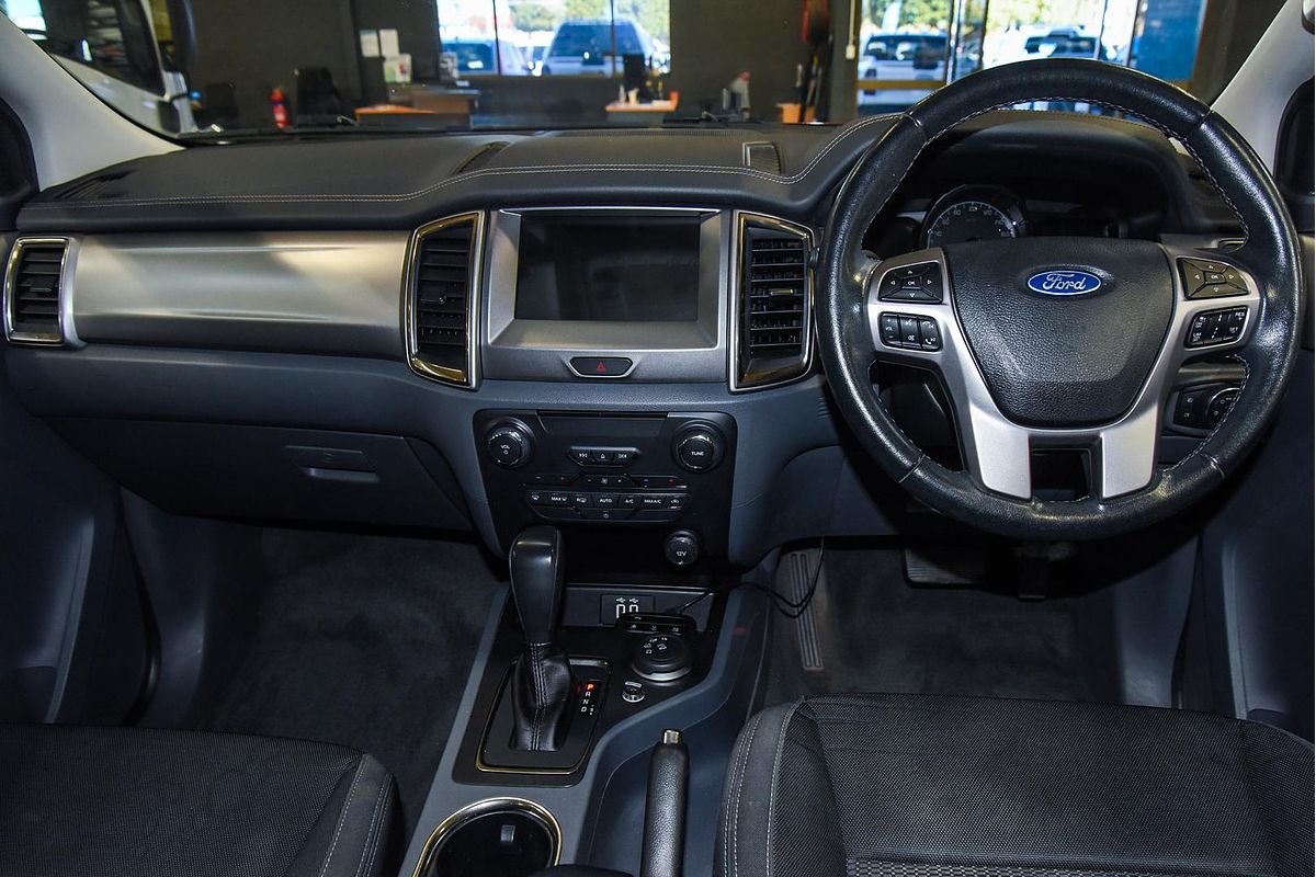 2018 Ford Everest Trend UA