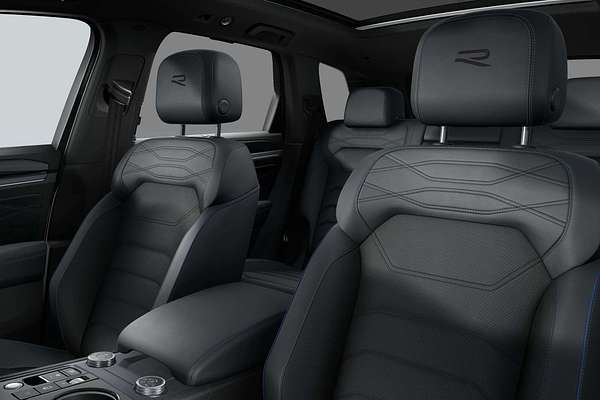 2025 Volkswagen Touareg R RC