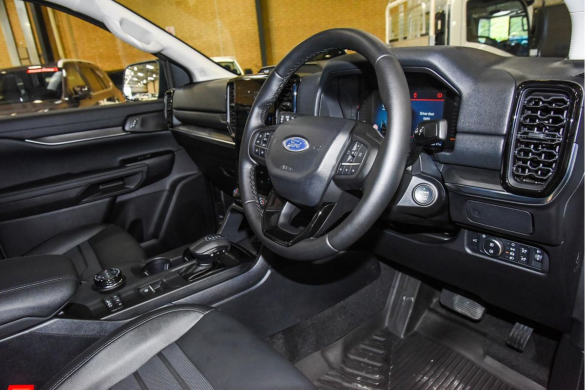 2025 Ford Everest Tremor