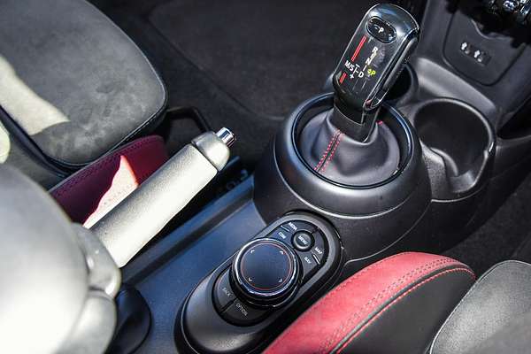 2018 MINI Hatch John Cooper Works F56 LCI
