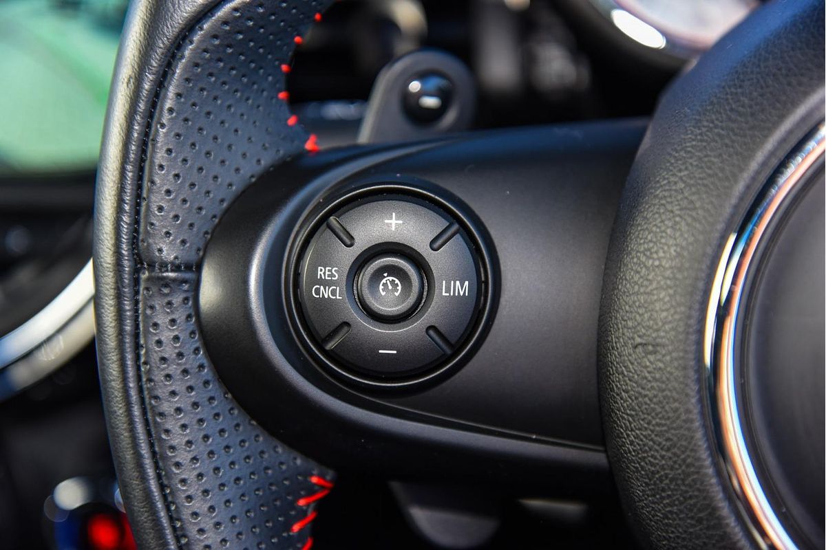 2018 MINI Hatch John Cooper Works F56 LCI