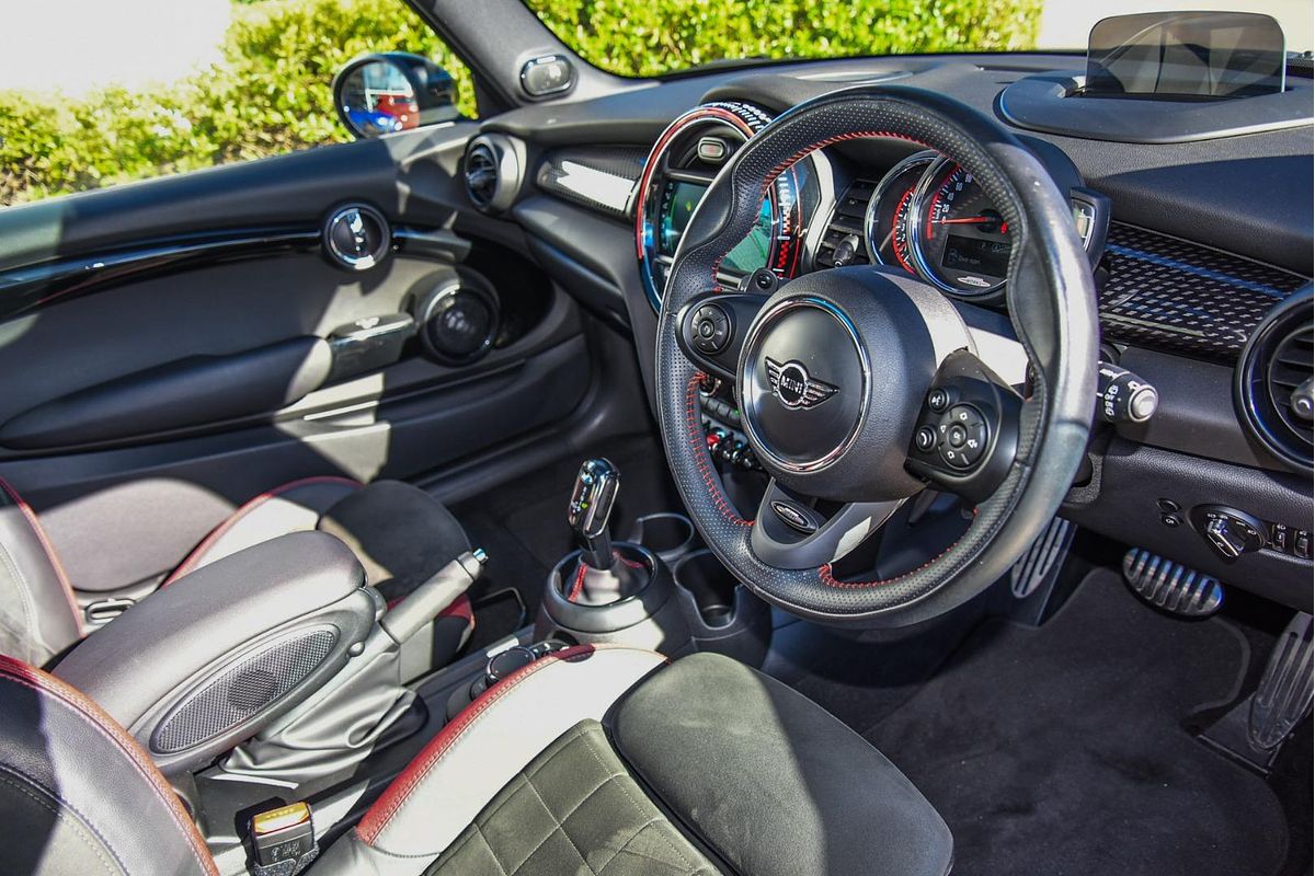2018 MINI Hatch John Cooper Works F56 LCI