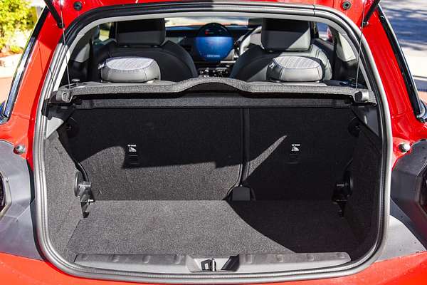 2024 MINI Cooper C Classic F66