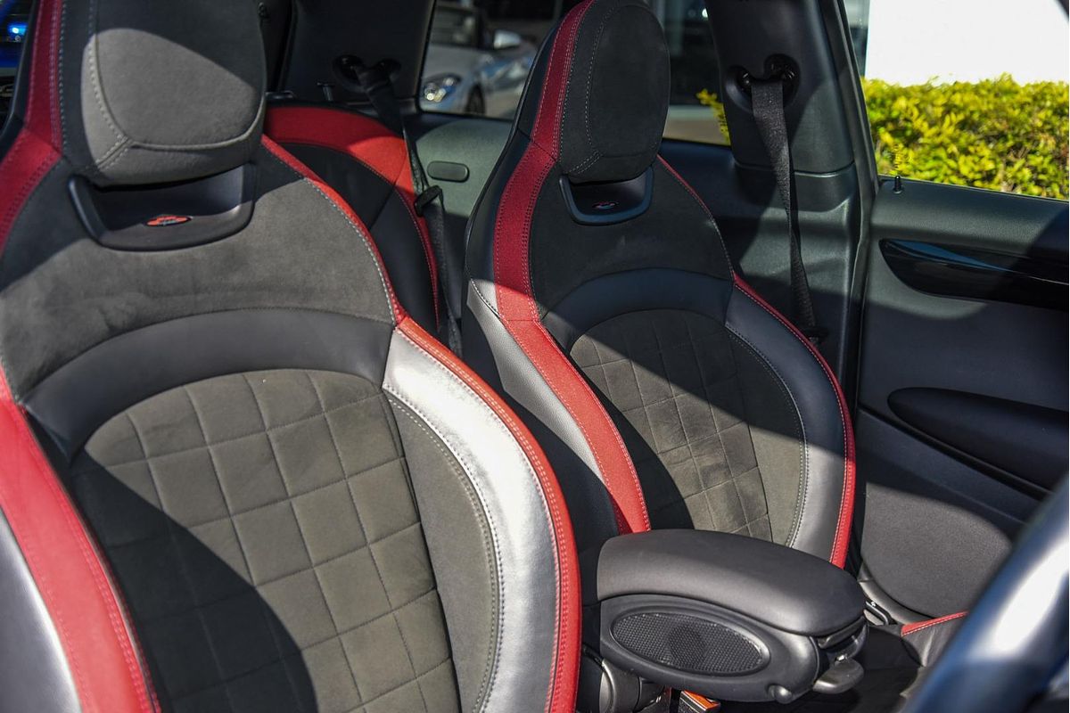 2018 MINI Hatch John Cooper Works F56 LCI