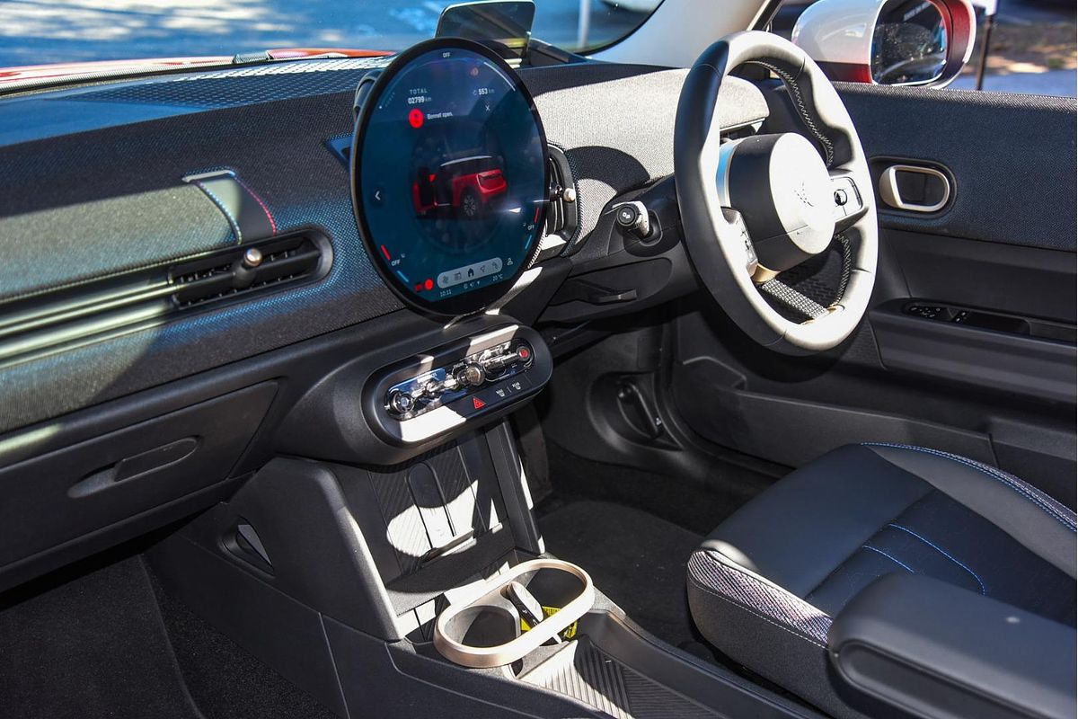 2024 MINI Cooper C Classic F66