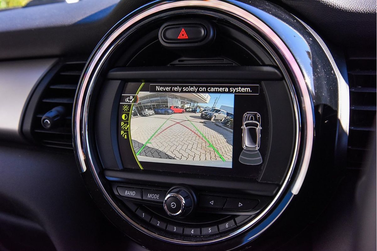 2016 MINI Hatch Cooper F56