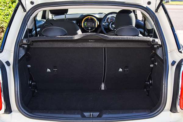 2016 MINI Hatch Cooper F56