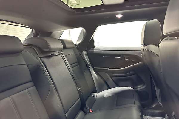 2025 Land Rover Range Rover Evoque P250 Dynamic SE L551