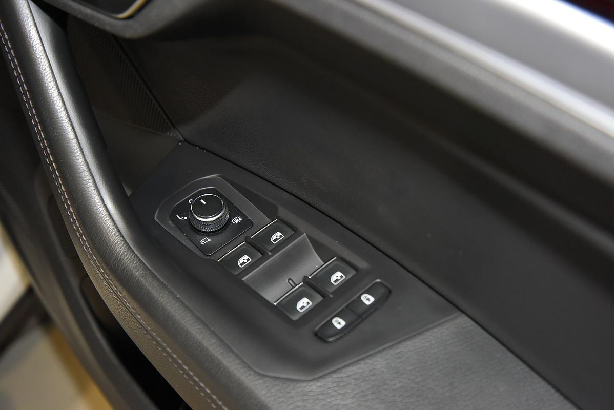 2020 Volkswagen Touareg 210TDI Elegance CR