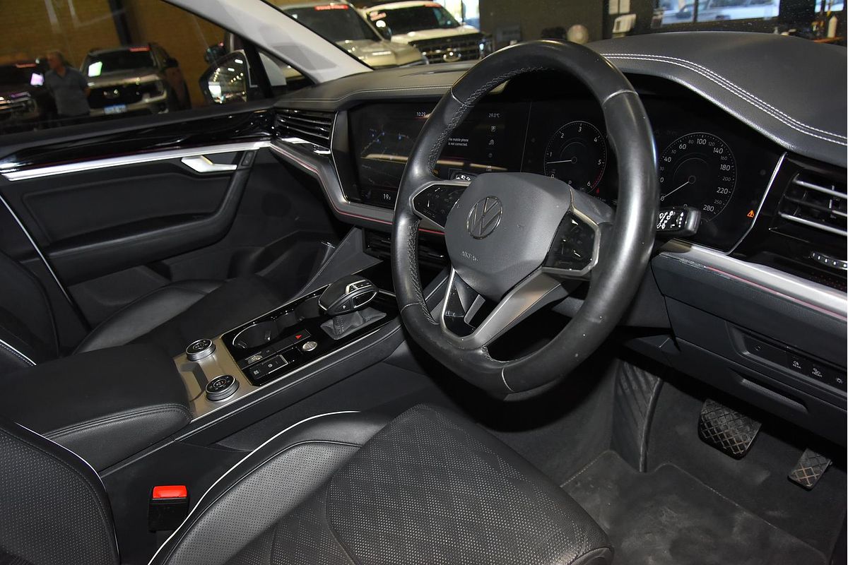 2020 Volkswagen Touareg 210TDI Elegance CR