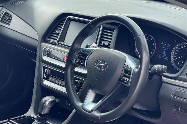 2019 Hyundai Sonata Active LF4
