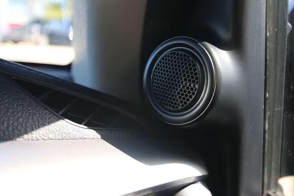 2022 Toyota Hilux SR5 GUN126R 4X4