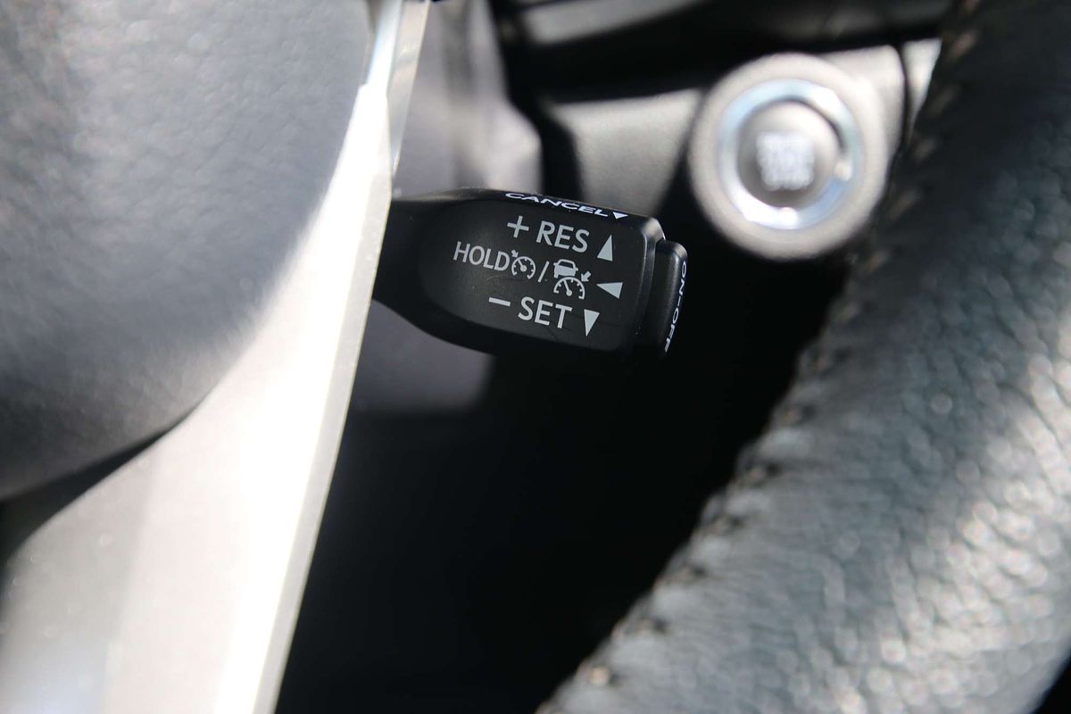 2022 Toyota Hilux SR5 GUN126R 4X4