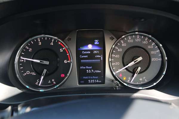 2022 Toyota Hilux SR5 GUN126R 4X4
