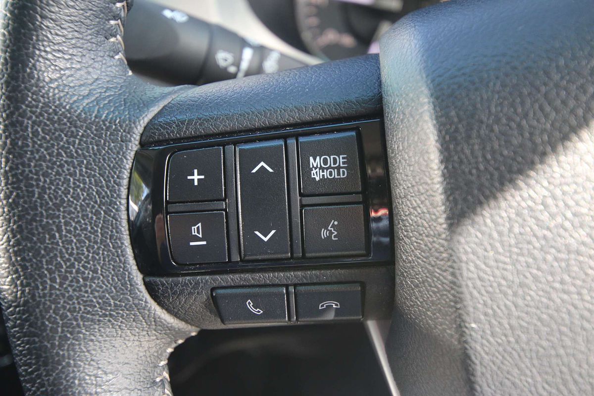 2022 Toyota Hilux SR5 GUN126R 4X4