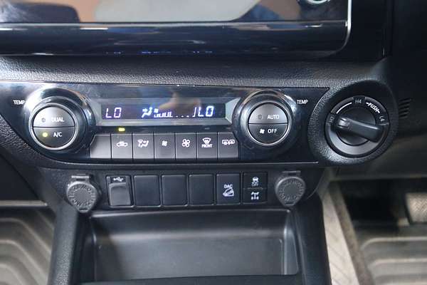 2022 Toyota Hilux SR5 GUN126R 4X4