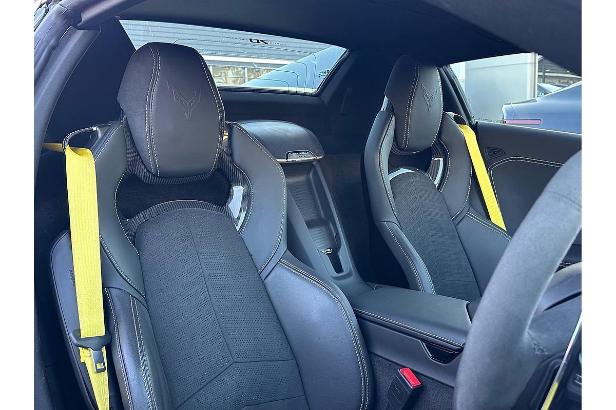 2023 Chevrolet Corvette Stingray 2LT C8
