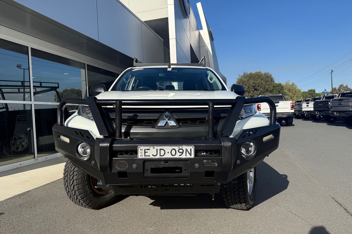 2020 Mitsubishi Triton GLX+ MR 4X4