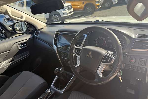 2020 Mitsubishi Triton GLX+ MR 4X4
