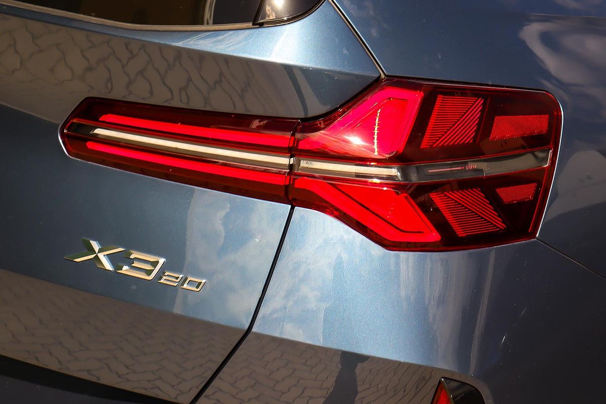 2025 BMW X3 20 xDrive G45
