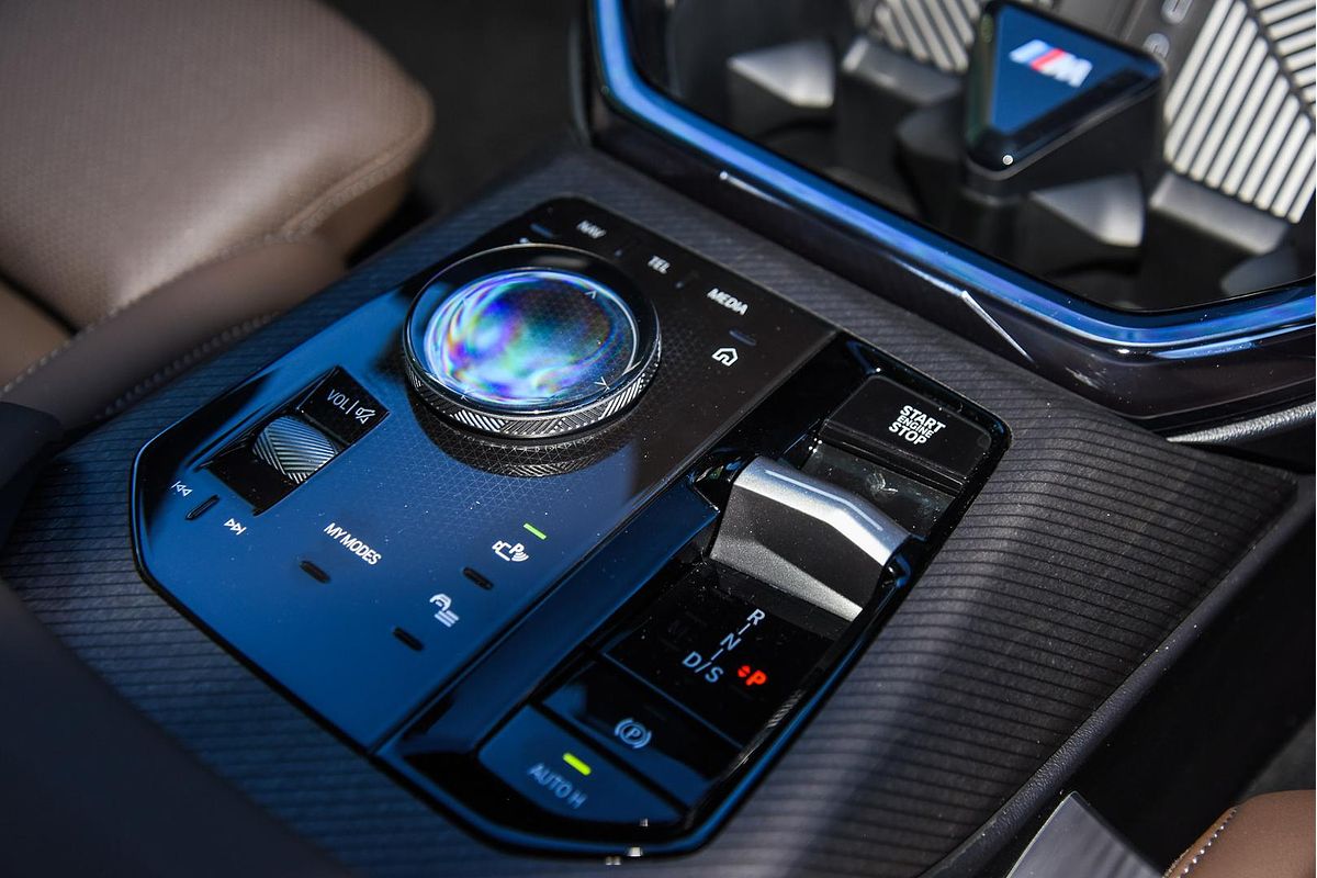 2025 BMW X3 20 xDrive G45