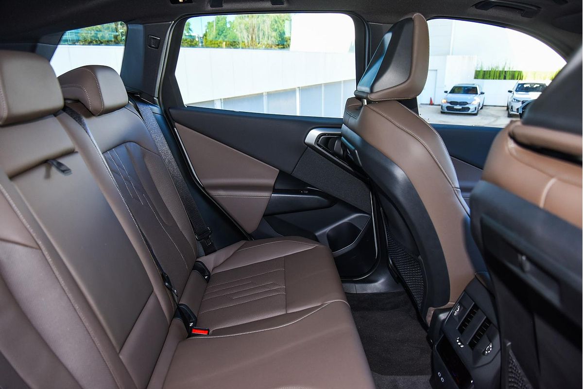 2025 BMW X3 20 xDrive G45