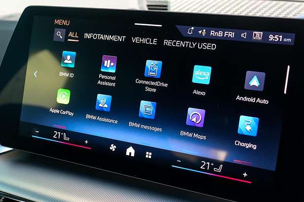 2024 BMW iX1 eDrive20 xLine U11