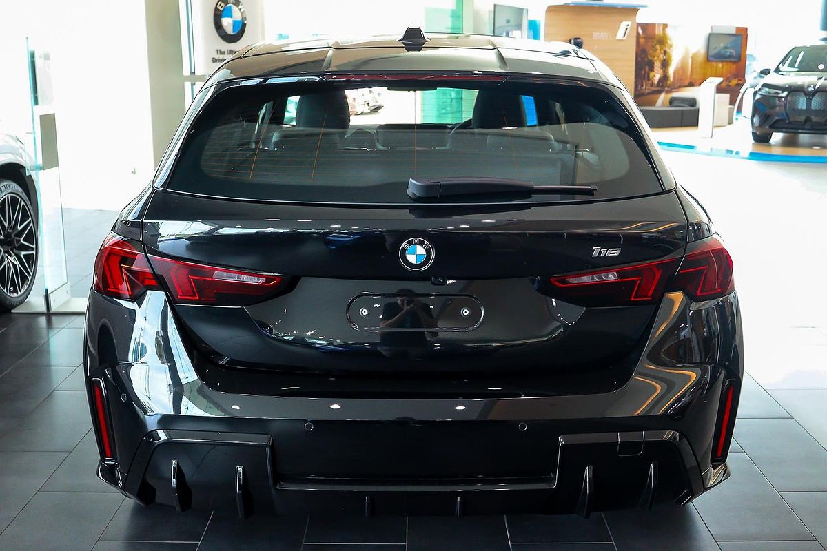 2024 BMW 1 Series 118 M Sport F70