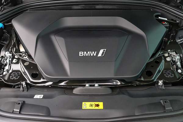 2024 BMW iX2 eDrive20 M Sport U10