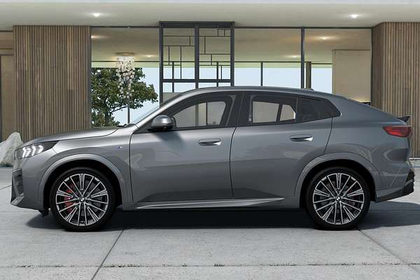 2024 BMW X2 xDrive20i M Sport U10