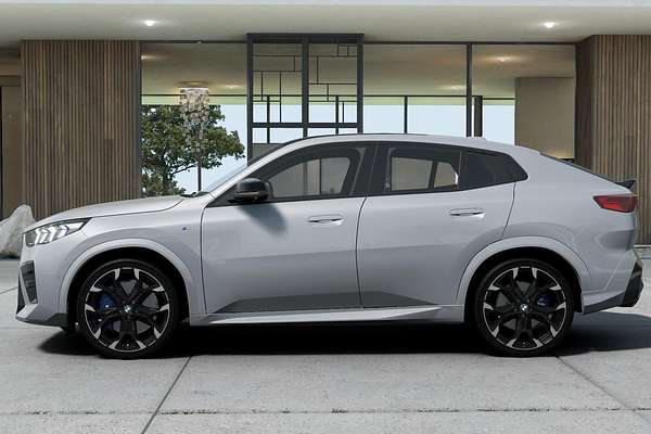2025 BMW X2 M35i xDrive U10