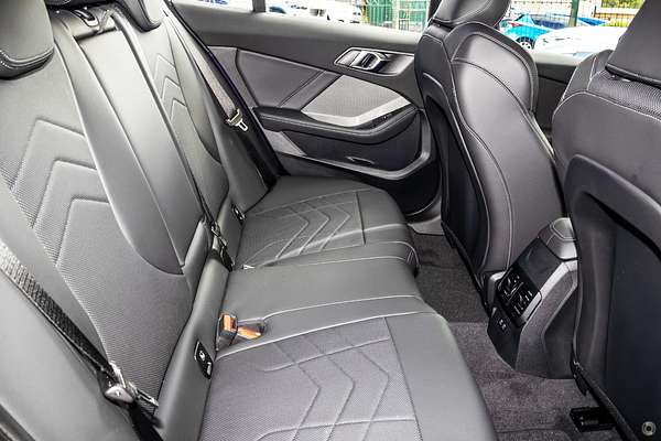 2024 BMW 1 Series 118 M Sport F70