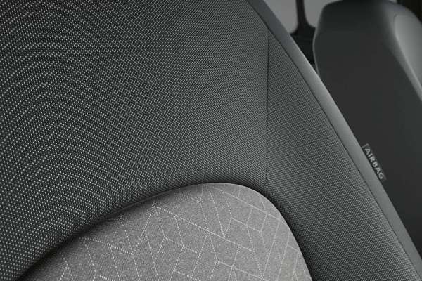 2025 Volkswagen ID. Buzz Pro BEV560 EB