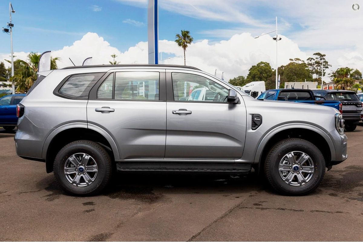 2024 Ford Everest Ambiente 2.0L