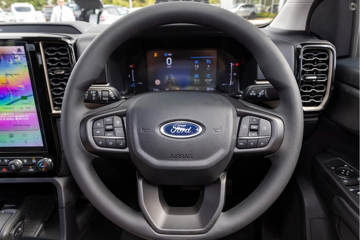 2024 Ford Everest Ambiente 2.0L