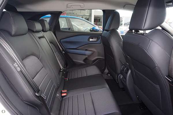 2024 Nissan QASHQAI ST-L J12