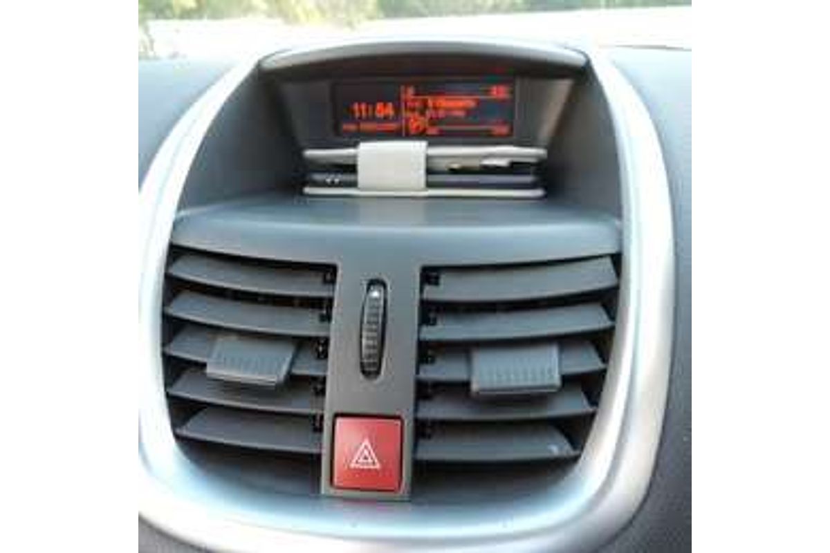 2012 Peugeot 207
