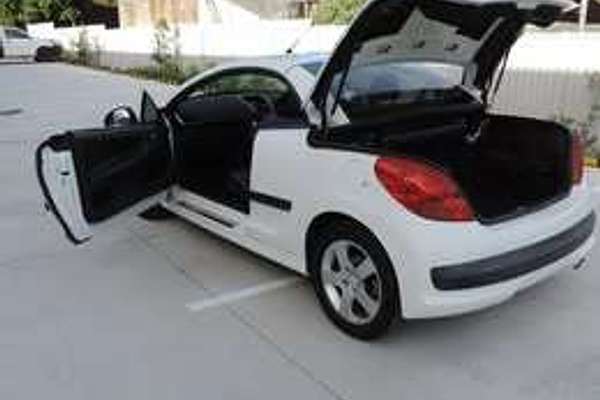 2012 Peugeot 207