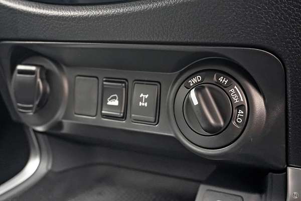 2024 Nissan Navara SL D23 4X4