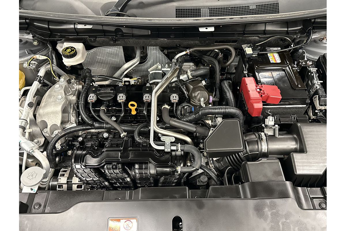 2022 Mitsubishi Outlander ES ZM