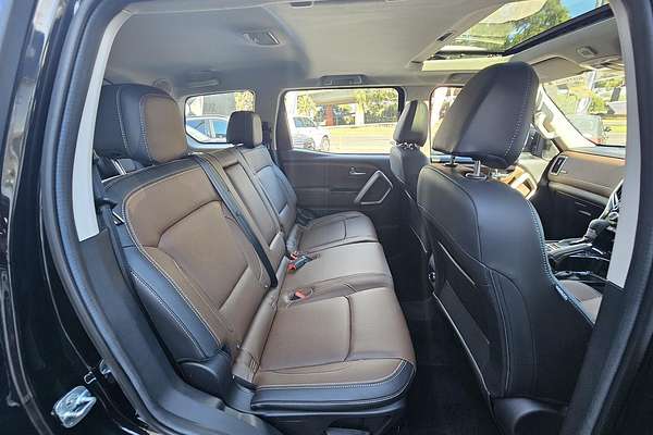 2025 Mahindra Scorpio Z8L
