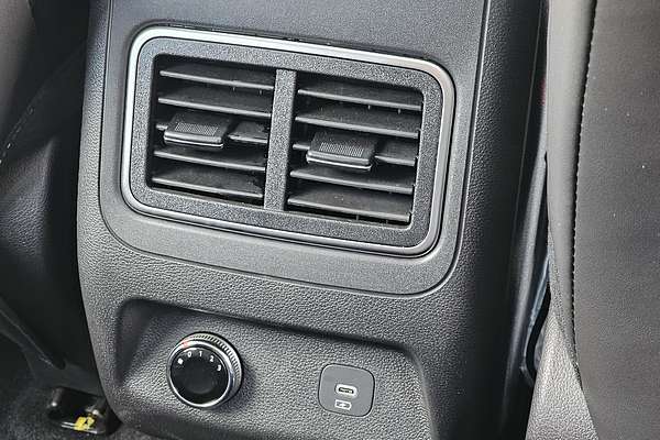 2025 Mahindra Scorpio Z8L
