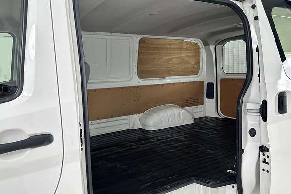 2021 Toyota Hiace GDH300R LWB