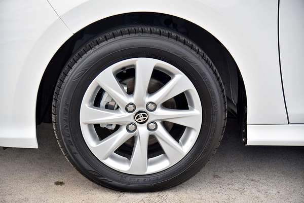 2021 Toyota Yaris SX Hybrid MXPH10R
