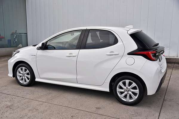 2021 Toyota Yaris SX Hybrid MXPH10R