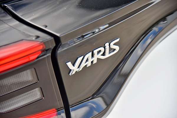 2021 Toyota Yaris SX Hybrid MXPH10R