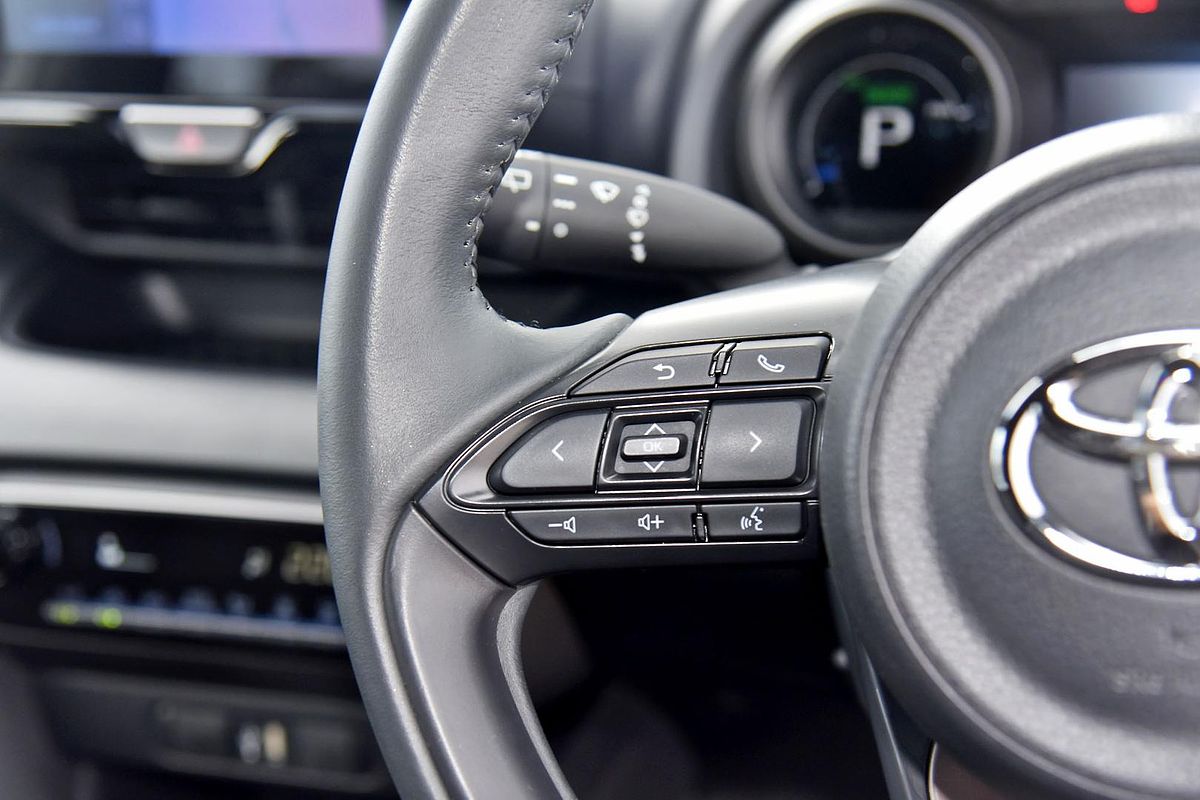 2021 Toyota Yaris SX Hybrid MXPH10R