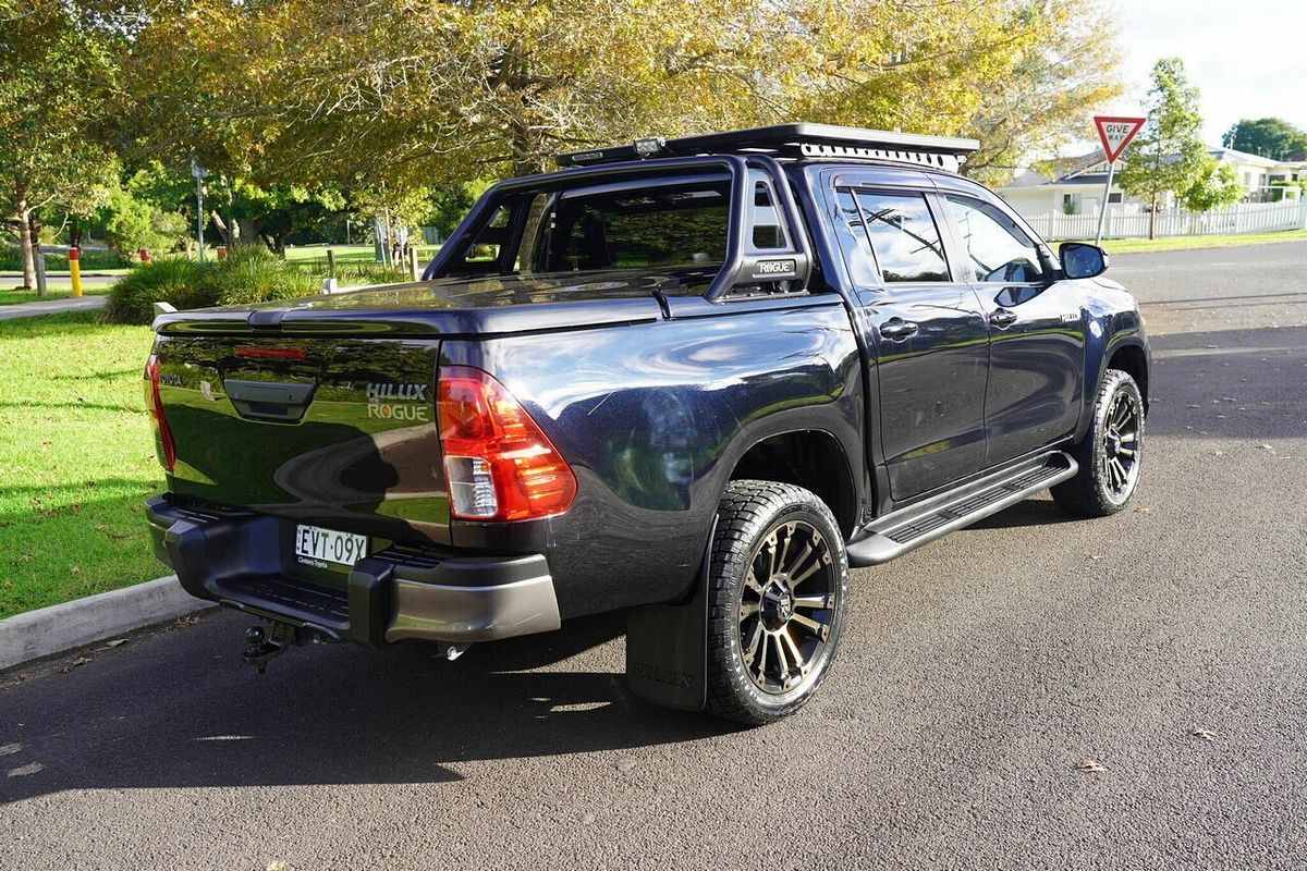 2018 Toyota Hilux Rogue (4x4) GUN126R 4X4