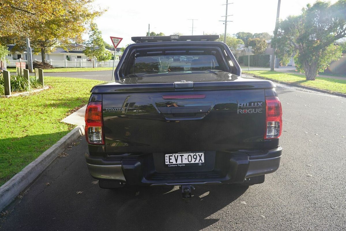 2018 Toyota Hilux Rogue (4x4) GUN126R 4X4